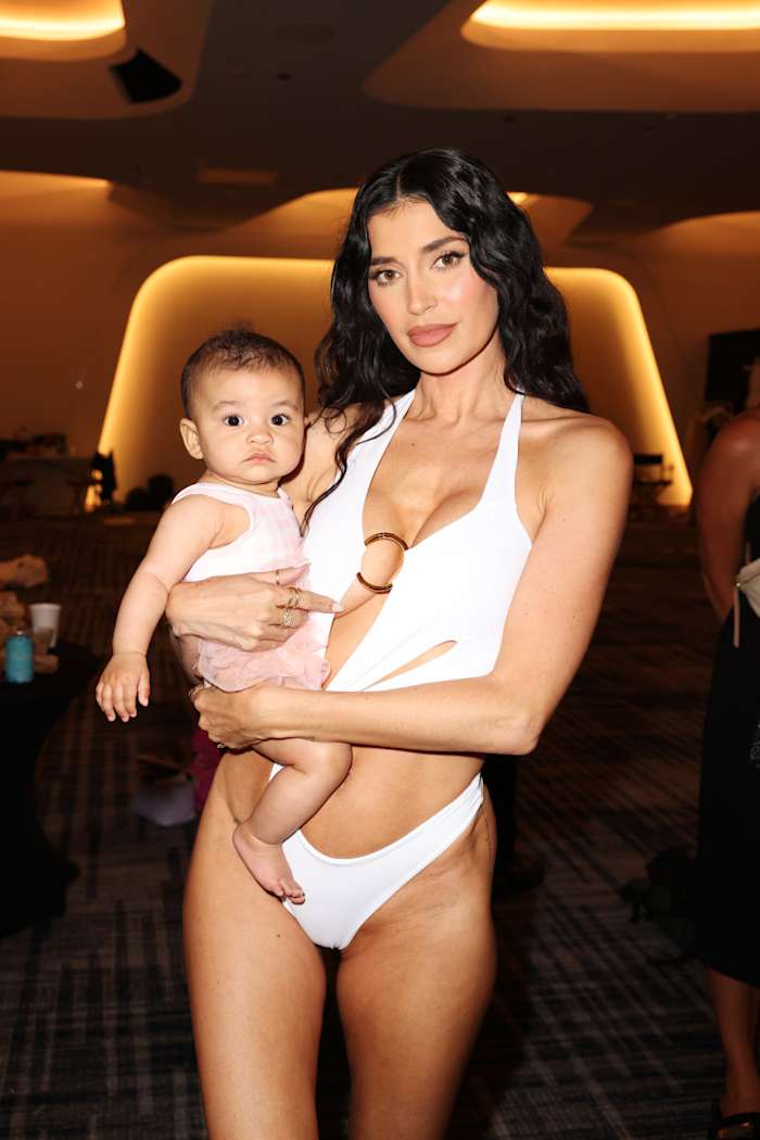 Nicole Williams English and India Moon English.